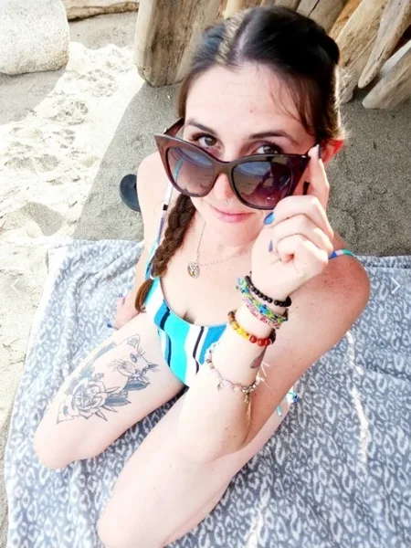 Miss May 🌸 (Hotwife)