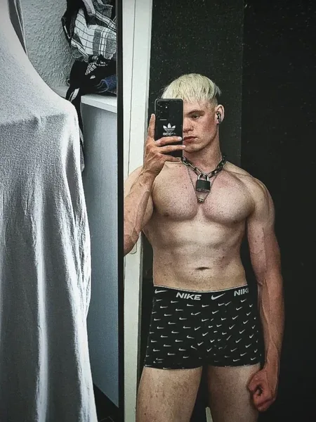 Me but naked