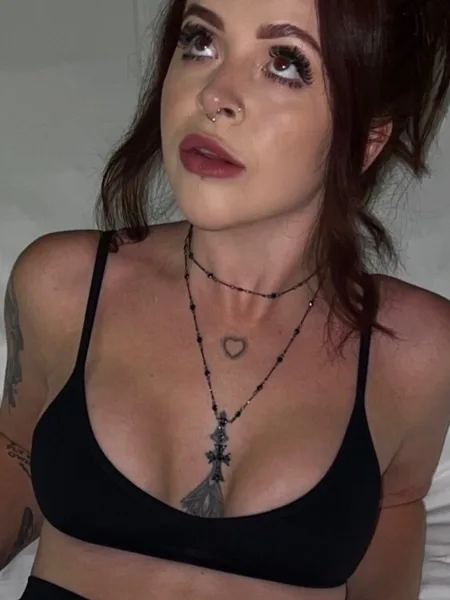 Meg 🌙