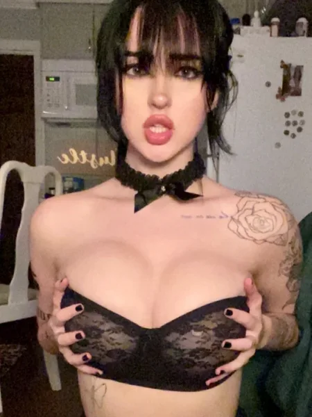 ♡ Messy Megan ♡
