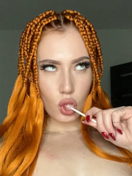 miaa 🧡