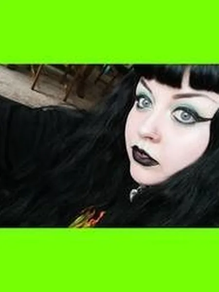 Mia the Mistress