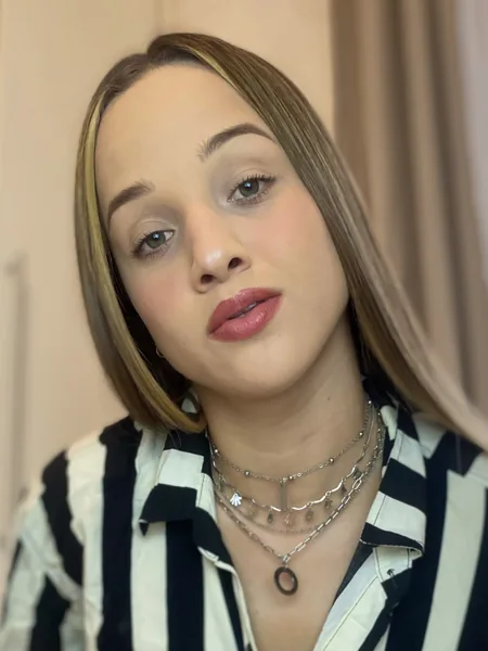 Mia White ☁
