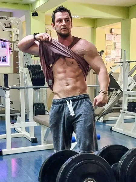 Michael Ragnar