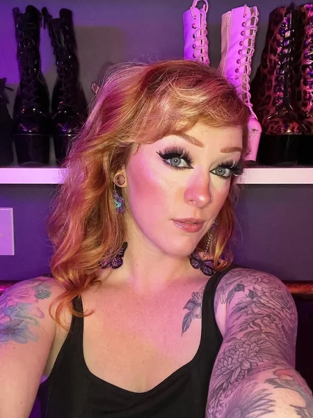 Emma Celeste avatar