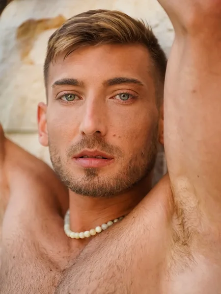 FREE - Mika AYDEN