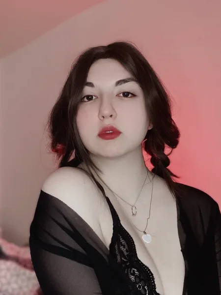 mila 🦇