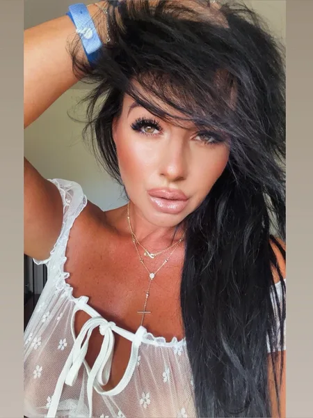 Michaela😈 VIP👑👑👑