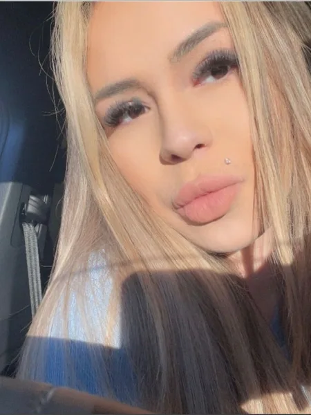Khloe