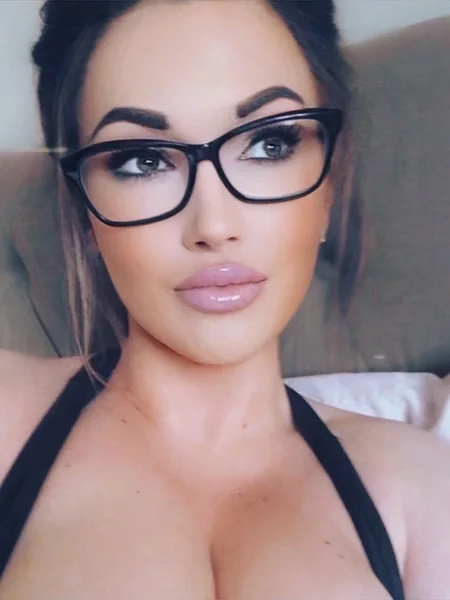 Kirsten Lee