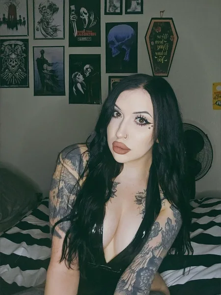 Morticia