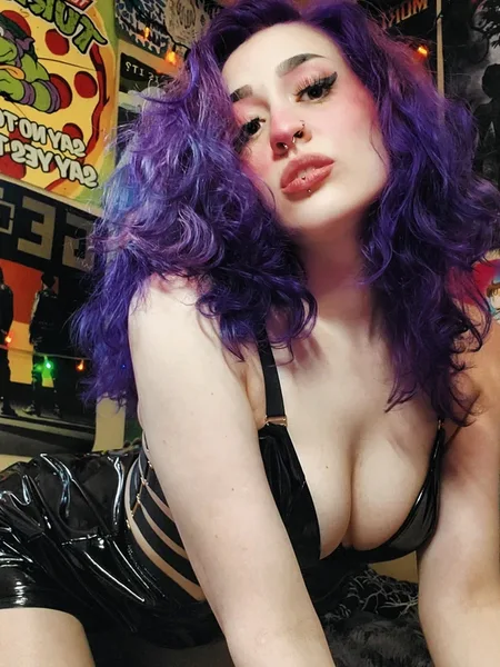 MaeDoll 🍑