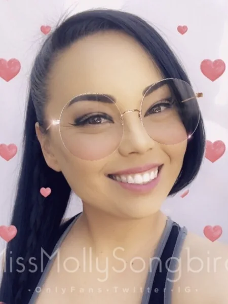 Molly Songbird