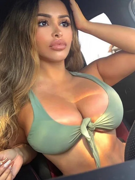 🍒LATINA BARBIE🍑