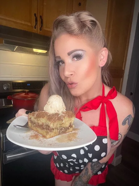 Miss Whitney Morgan Custom Fetish Clips
