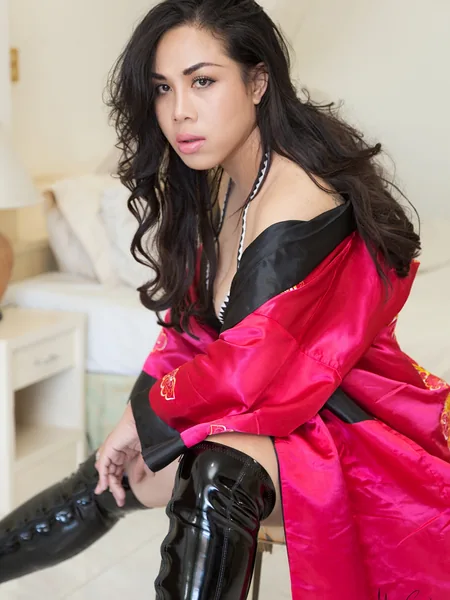 MISS​ ZIA​