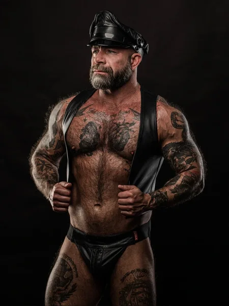 Dickie James