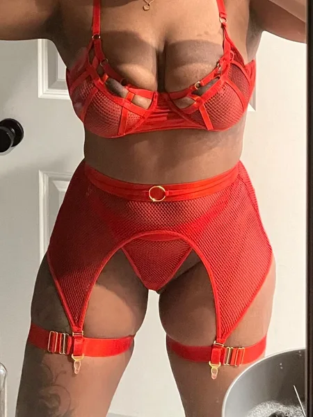 MistressKaiaKage