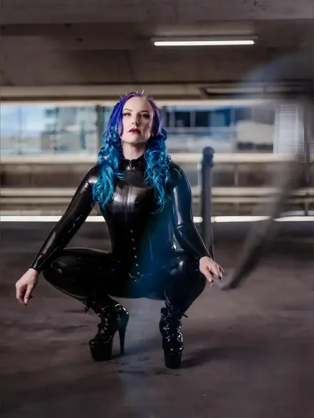 Mistress Cali