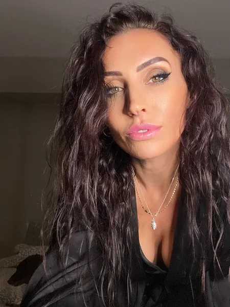 Mistress Dee