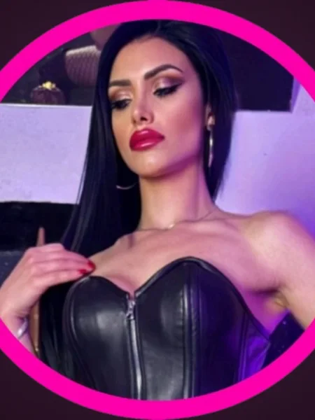 Mistress Iside avatar