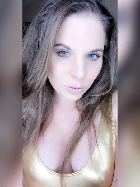 missxxxnicole