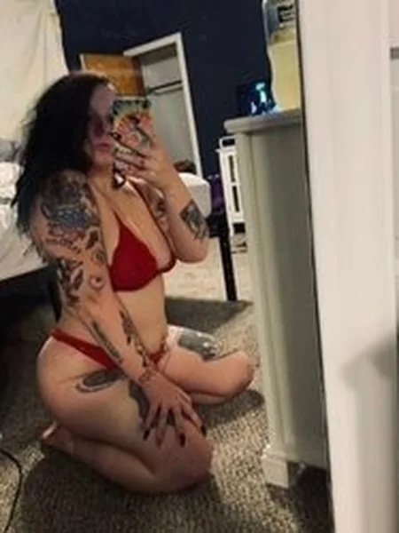 big butt & a gemini