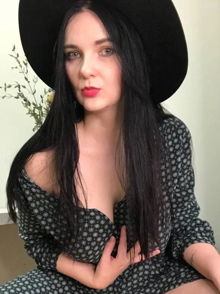 Your Friend's Mom Dana