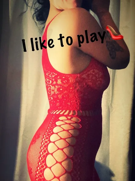 Monica Rae avatar