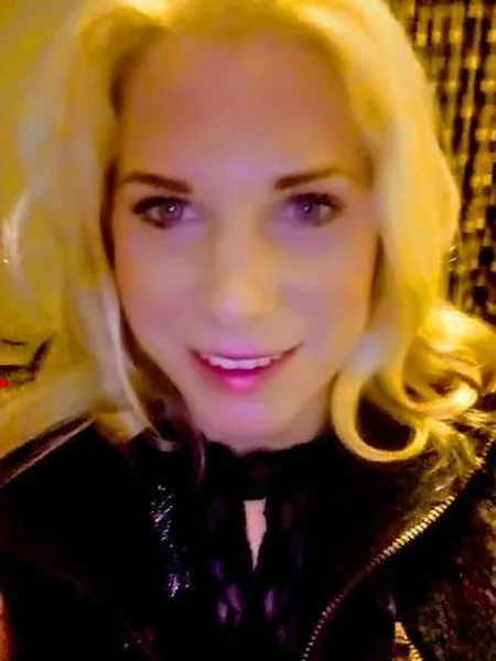 Monroe Pearl