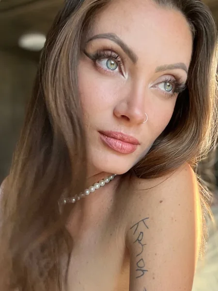 Aleesha avatar