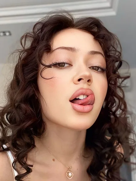 Ellie Moore