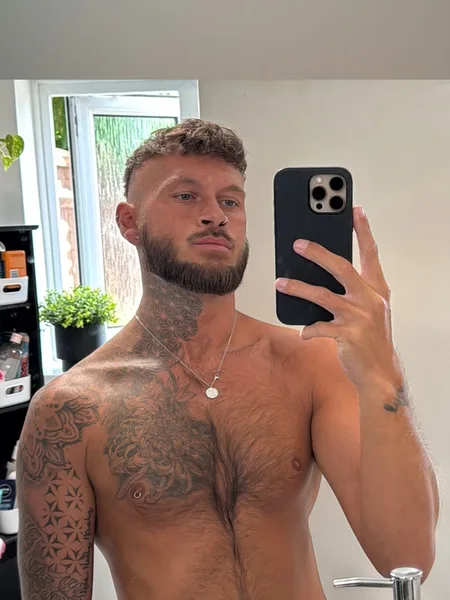 Lee Cameron