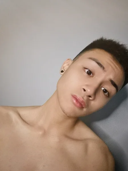 Mr.Ouch