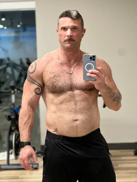 Dan De Leon