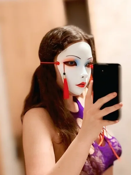 Mistress Redix avatar