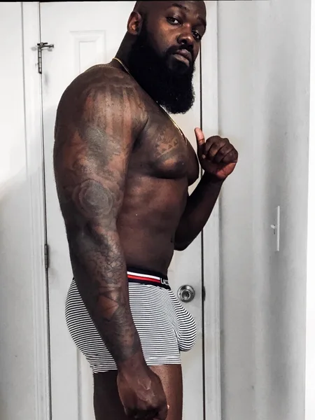 Mr.StrokeEmLongTime