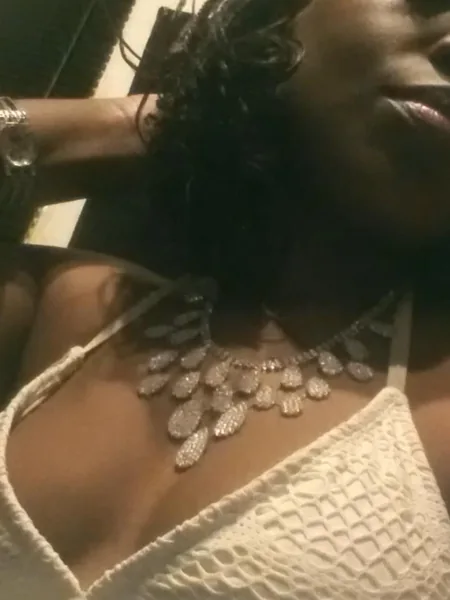 Ms BlaqueReign