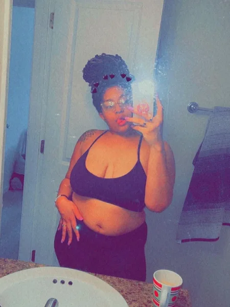 Ms.Peachees 🍑 avatar