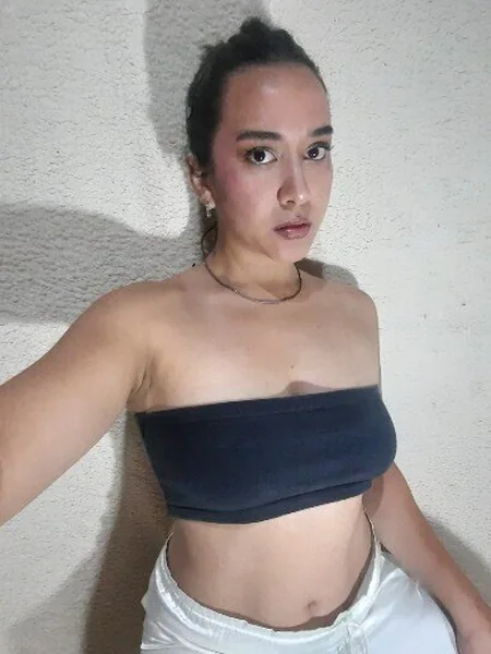 Ms. Violet 🖤👑
