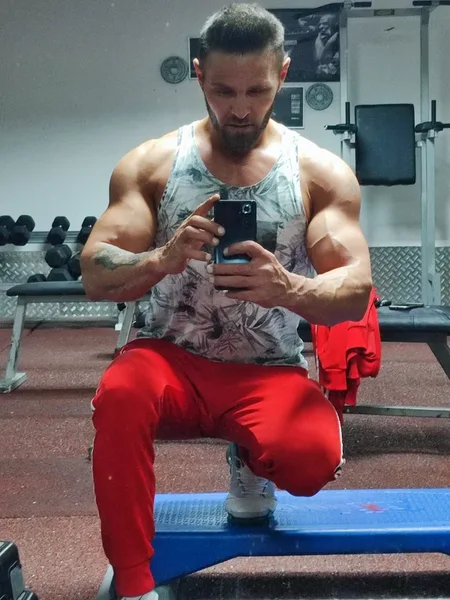 Muscledjustin4u
