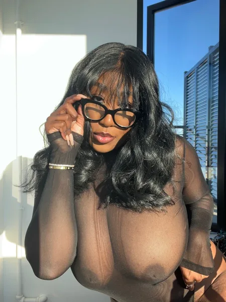 Teasing Goddess