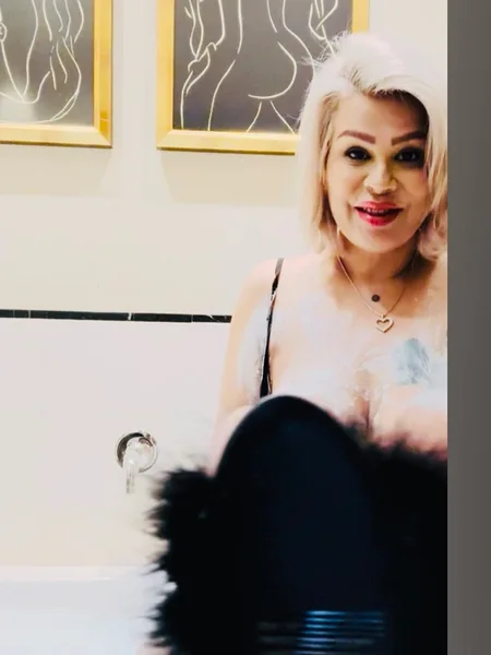la Chula Myra