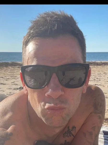 Naked Russ