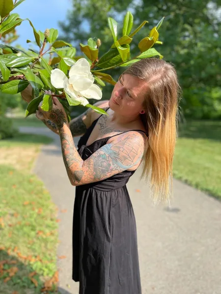 NakiePlantLady Top 3%