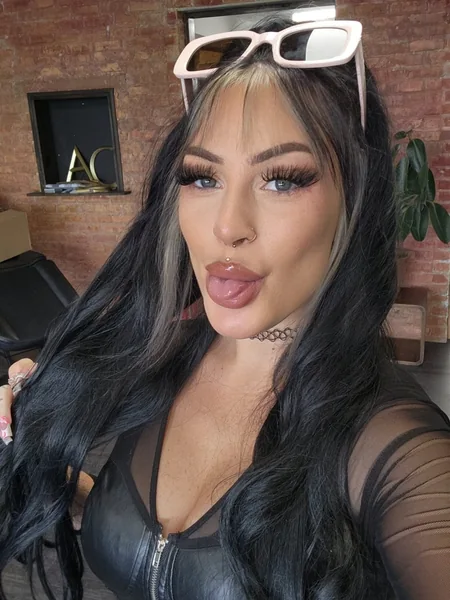 Naomi Jones