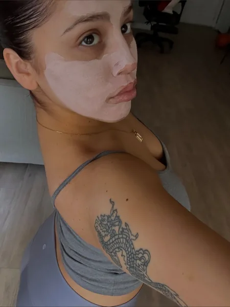 V 🤎