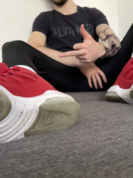 Naughty sneakers