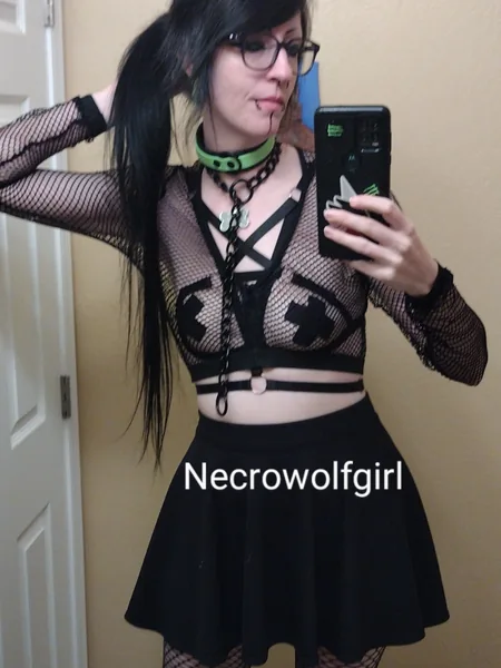 Necrowolfgirl