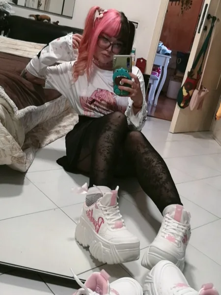NekoHirariChan avatar